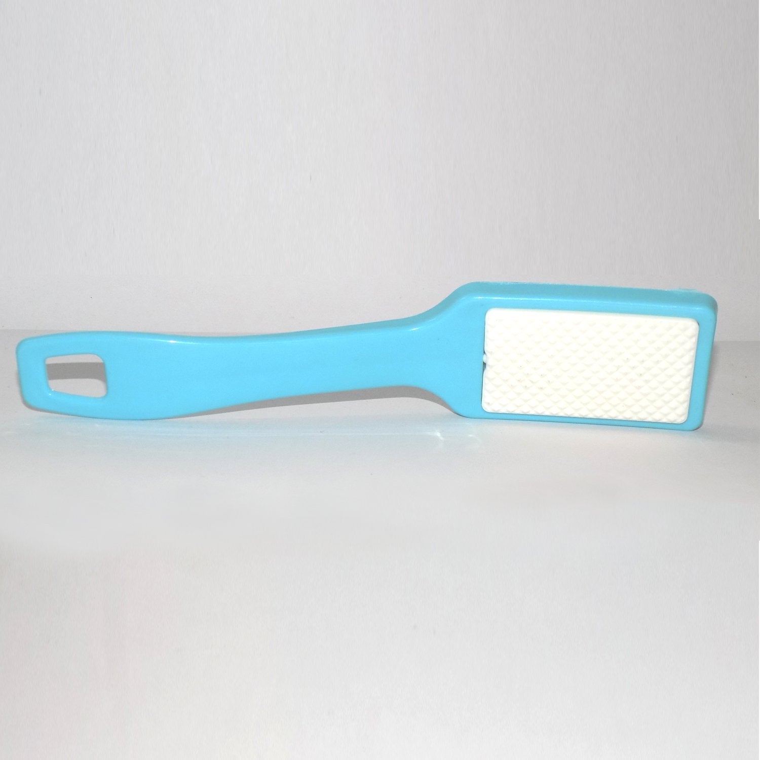 0301 Pedicure Foot Care - Foot Scrapper Brush - SkyShopy 0301 Pedicure Foot Care - Foot Scrapper Brush - SkyShopy